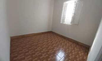 Imagem 4: No centro de Nilópolis! Amplo terreno - Casa com 3 quartos - Nilópolis