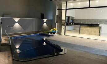 Imagem 3: Casa de condomínio térrea para venda tem 208 metros quadrados com 3 quartos