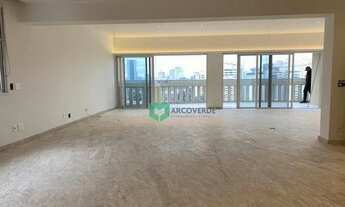 Imagem 5: Apartamento com 4 dormitórios, sendo 2 suítes e 2 suítes americanas para alugar, 325 m² po