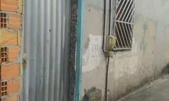 Imagem 3: Vende- se uma casa na rua da linha