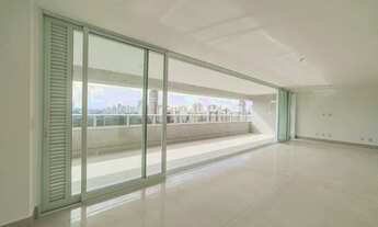 Imagem 3: Algumas paisagens não cabem em molduras. Ainda bem que você tem a varanda