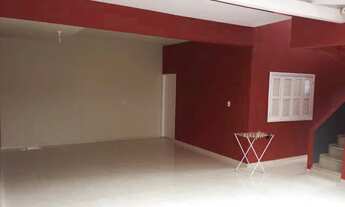 Imagem 4: Edifício Residencial possui 209 metros com 6 quartos próximo a Escola Herondina em Inglese