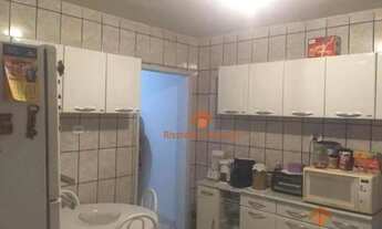 Imagem: Sobrado à venda, 201 m² por R$ 390.000,00