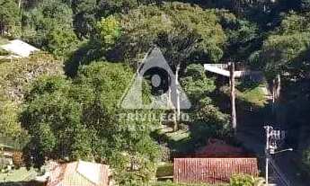 Imagem: Luxuosa Casa Triplex em Condomínio com