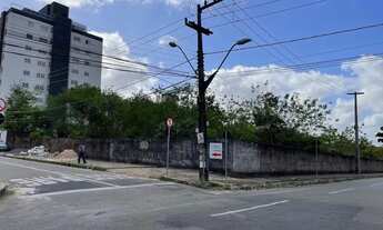 Imagem 5: TERRENO NO CALHAU COM 3.200m2 PX AO BARRAMAR