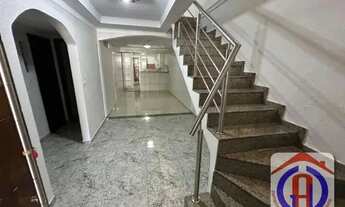 Imagem: Alugo sobrado com 5 quartos na Avenida Contorno