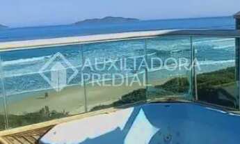 Imagem 3: Cobertura Mobiliada com 3 Dormitórios e Vista Mar em todos ambientes da Praia dos Açores