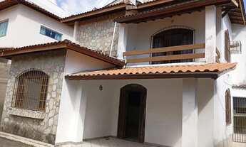 Imagem: Casa à venda em rua pública, PIATÃ