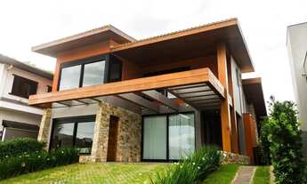 Imagem: Casa alto padrão com 4 suítes à venda