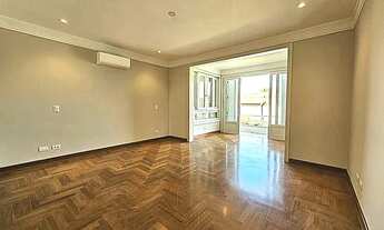 Imagem 7: Alphaville 2 para venda tem 450 metros quadrados com 4 quartos