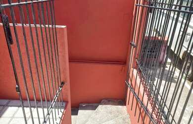 Imagem 4: Sala Comercial para Venda em Simões Filho, CIA II, 1 dormitório, 3 banheiros