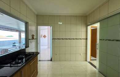 Imagem 7: Alugo Duplex Residencial Tapajos - 3 suites e escritório