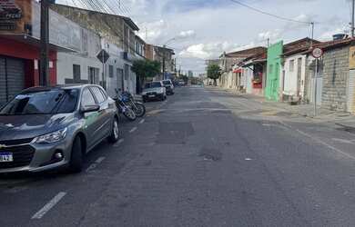 Imagem 2: VENDE-SE CASA COM PONTO COMERCIAL NO BAIRRO DE MONTE CASTELO EM CAMPINA GRANDE PARAÍBA
