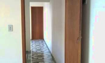 Imagem 3: Alugo um barraco ,com Garagem p 3 carros e motos TLF(971278530