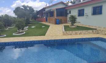 Imagem: LINDA CHÁCARA MUITO BEM CUIDADA EM IBIÚNA!!