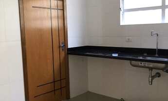 Imagem 6: Maravilhosa casa sobreposta baixa, 3 dormitórios, 1 suíte com closet, 2 banheiros, 1 sala