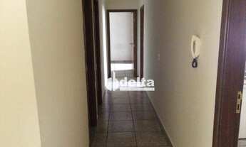 Imagem 5: Apartamento com 3 dormitórios à venda, 115 m² por R$ 350.000,00 - Santa Mônica - Uberlândi