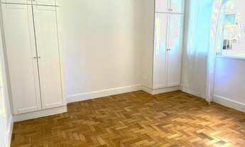 Imagem 6: Apartamento reformadíssimo! Amplo, espaçoso, arejado, silencioso, sol da manhã. Portaria 2