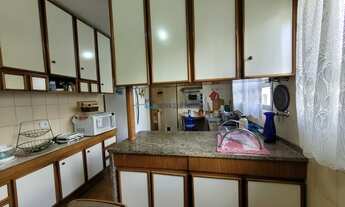 Imagem 7: Moema, fora da rota, 1 por andar, 3 dormitórios, 1 suíte e 3 vagas