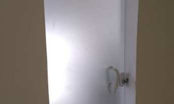 Imagem 4: Vendo linda casa toda no blindex com garagem varanda