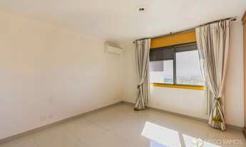 Imagem 6: Apartamento para venda possui 118 metros quadrados com 3 quartos em Floresta - Porto Alegr