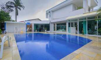 Imagem: Casa com 6 dormitórios à venda na Riviera