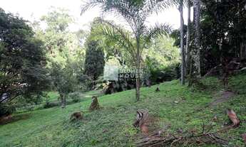 Imagem 2: Amplo terreno localizado no bairro Escola Agrícola!