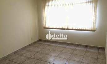 Imagem 2: Apartamento com 3 dormitórios à venda, 115 m² por R$ 350.000,00 - Santa Mônica - Uberlândi