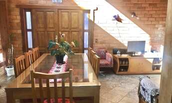 Imagem 4: Linda casa próximo a natureza, e próximo ao centro da cidade