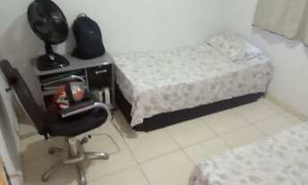 Imagem 2: 2 casas em 1 Casa em condomínio com 4 dormitórios