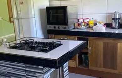 Imagem 4: Casa em Salinas Casa com 4 dormitórios