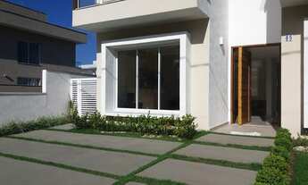 Imagem 4: Sobrado para Venda em Caraguatatuba, Costa Nova, 4 dormitórios, 4 suítes, 6 banheiros, 2 v