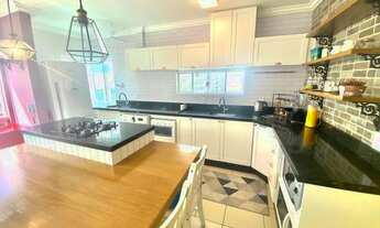 Imagem 3: Apartamento para venda 3 dormitórios no centro de Balneário Camboriú