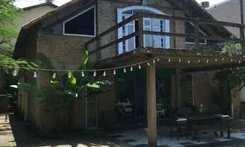 Imagem 4: Casa de condomínio Vargem Pequena para venda possui 400 metros quadrados com 3 quartos