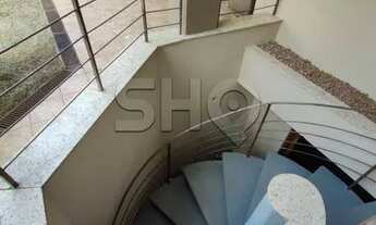 Imagem 4: Casa em Alphaville, 4 Suítes, piscina e lindo jardim