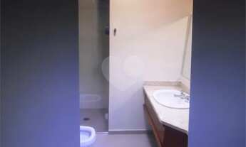 Imagem 7: Apartamento de 385 M² , c/ 4 dormitórios, 3 suítes, 5 banheiros, 2 salas e 4 vagas de gara