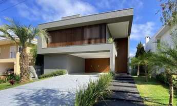 Imagem: Casa à venda com 4 quartos em Alphaville