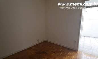 Imagem 4: Apartamento Centro Valença, elevador privativo, 1 vaga, 3 quartos, Dep. completa