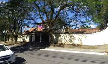 Imagem 2: Casa duplex com 03 quartos no Centro de Itaboraí com área de 1000m2