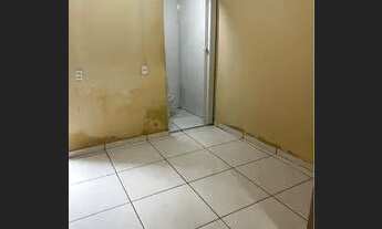 Imagem 5: Casa de fundo com corredor