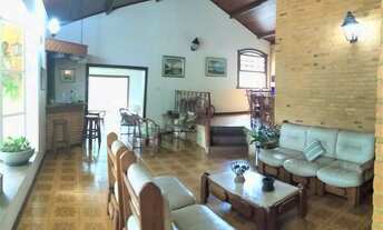 Imagem 2: Casa para venda tem 450 metros quadrados com 4 quartos em Lundcea - Lagoa Santa - MG