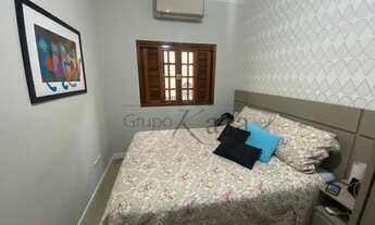 Imagem 6: Casa - Vila Branca - 140m² - 3 Dormitórios - Aceita permuta em SJC