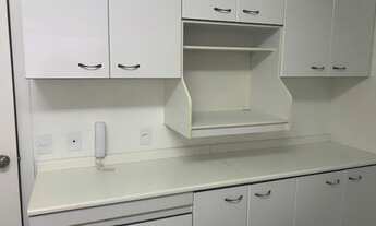 Imagem 5: Apartamento para aluguel possui 160 metros quadrados com 3 quartos em Moema - São Paulo