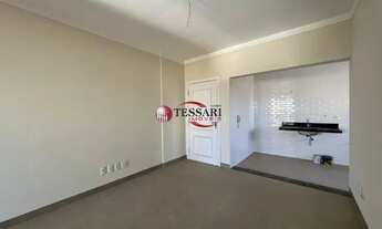 Imagem 3: Vende Apartamento de 3 dormitórios sendo 1 tipo apartamento com armários, sala 2 ambientes