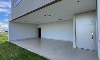 Imagem 2: Sobrado Condominio Jardim Versailles, 400 m², 4 suites e lazer completo, analisa-se permut