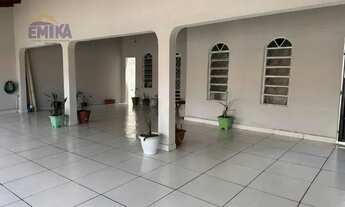 Imagem: Casa com 3 quarto(s) no bairro Cristo Rei