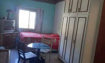 Imagem: Alugo kitnet semi mobiliada Pachecos