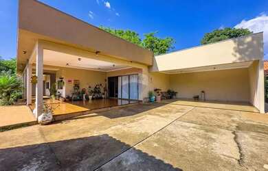 Imagem 4: Chácara à venda com 4 suítes, 750m² de área construída, no Residencial Itanhanga em Ribeir