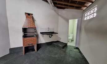 Imagem 4: Excelente casa sobrado no bairro Real Park, 2 quartos, 2 banheiros, 2 vagas de garage