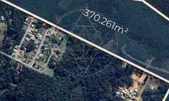 Imagem: Cachoeira Privativa e Potencial Hídrico